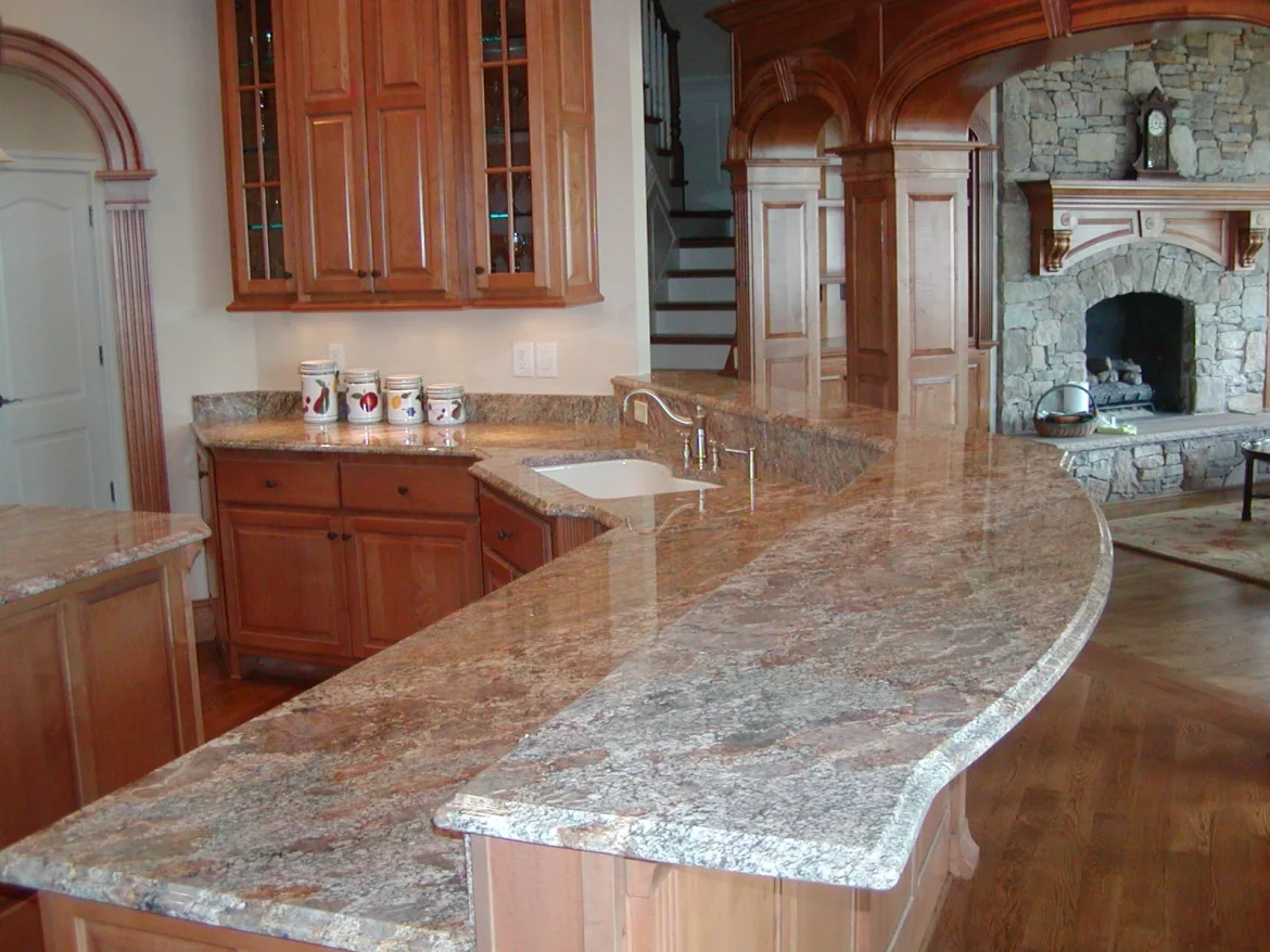 Choosing Ideal Surface Materials for Long Lasting Kitchen Countertop Solutions